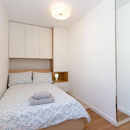 Apartment Sea Breeze *